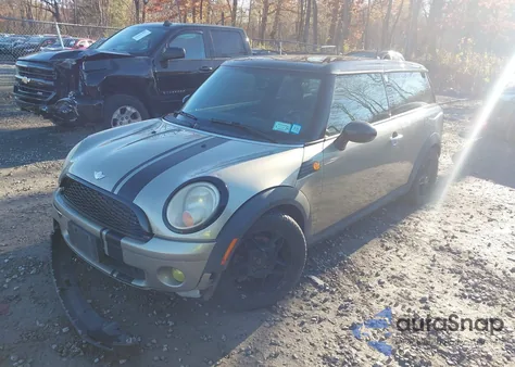 2010 Mini Cooper Clubman z USA, uszkodzony, nr VIN WMWML3C56ATX37508